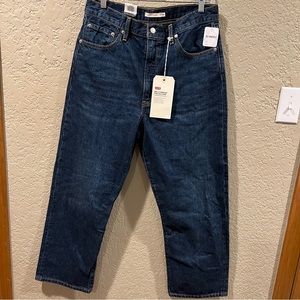 NWTs Levi Strauss Ribcage Ankle Straight Jeans Size 32